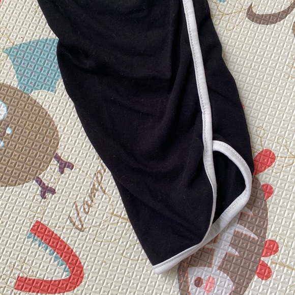 Two pairs black and white maternity pants - Picture 3 of 8